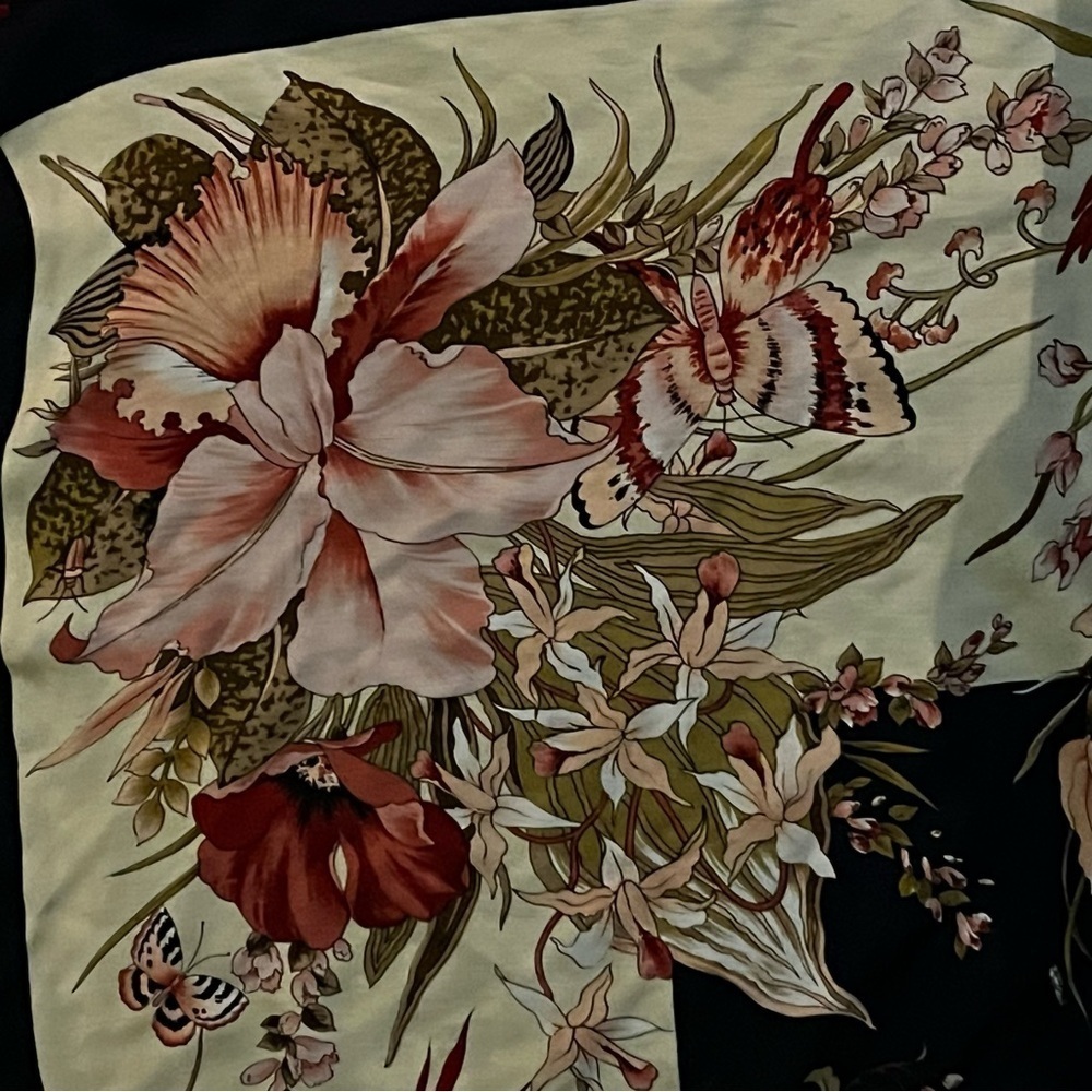 vintage '90s large 💯 silk square navy pink floral butterfly print scarf - Picture 5 of 8